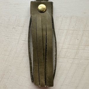 KMM Forest Green Tassel NEW